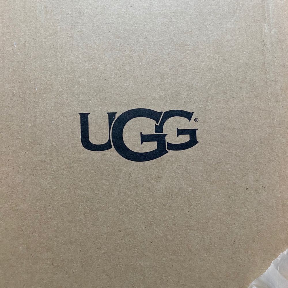 Holly Sandal UGGs